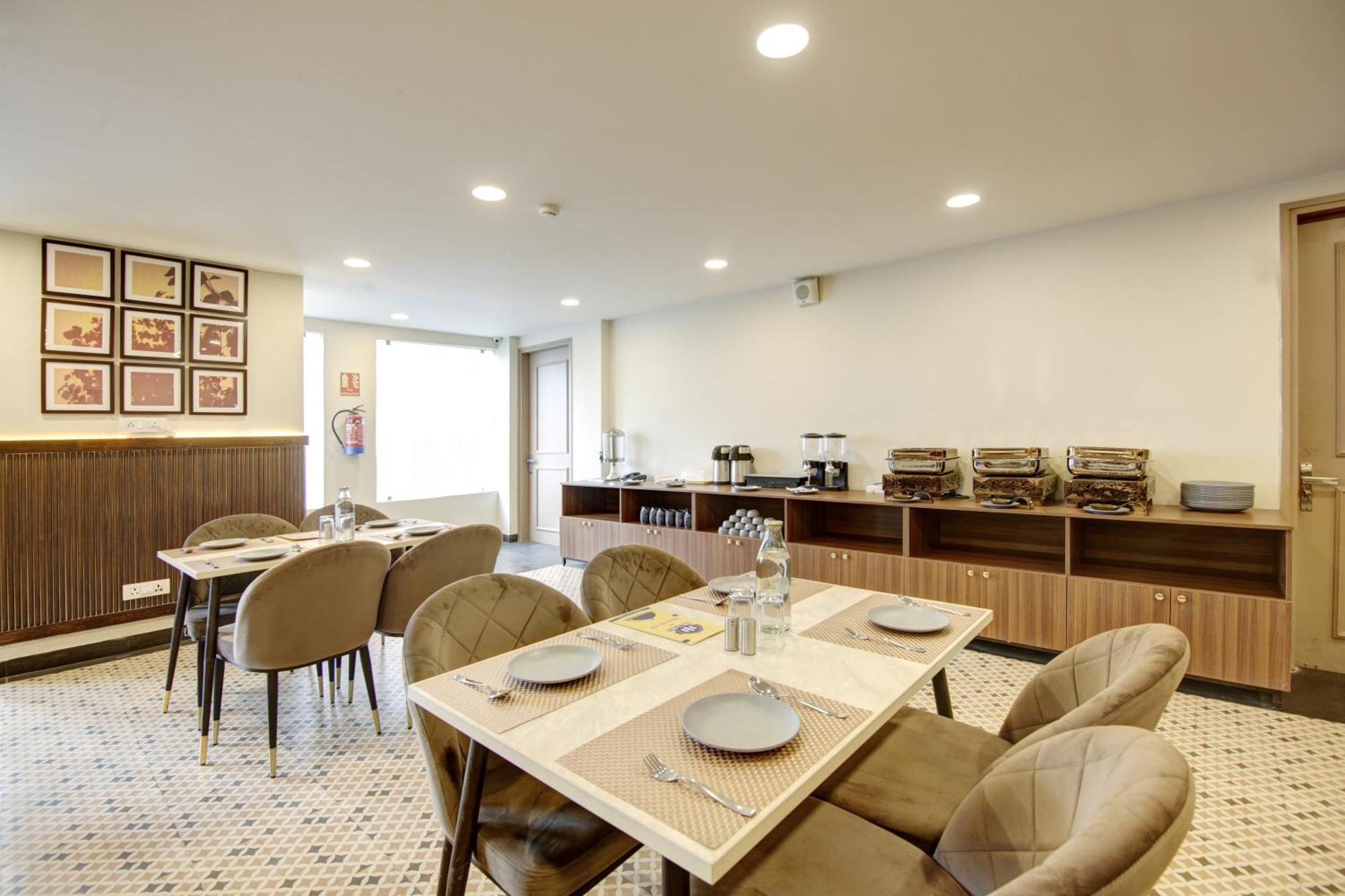 Saltstayz Select - Golf Course Road Gurgaon Eksteriør billede