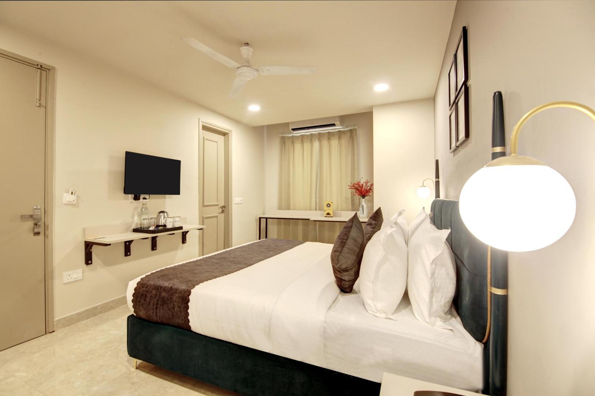 Saltstayz Select - Golf Course Road Gurgaon Eksteriør billede